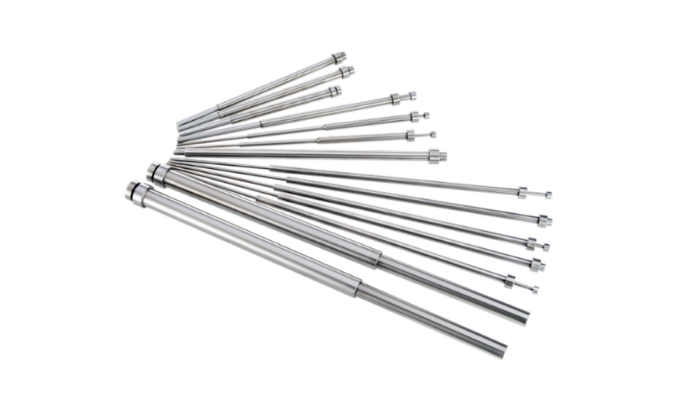 Straight ejector pin vs step ejector pins